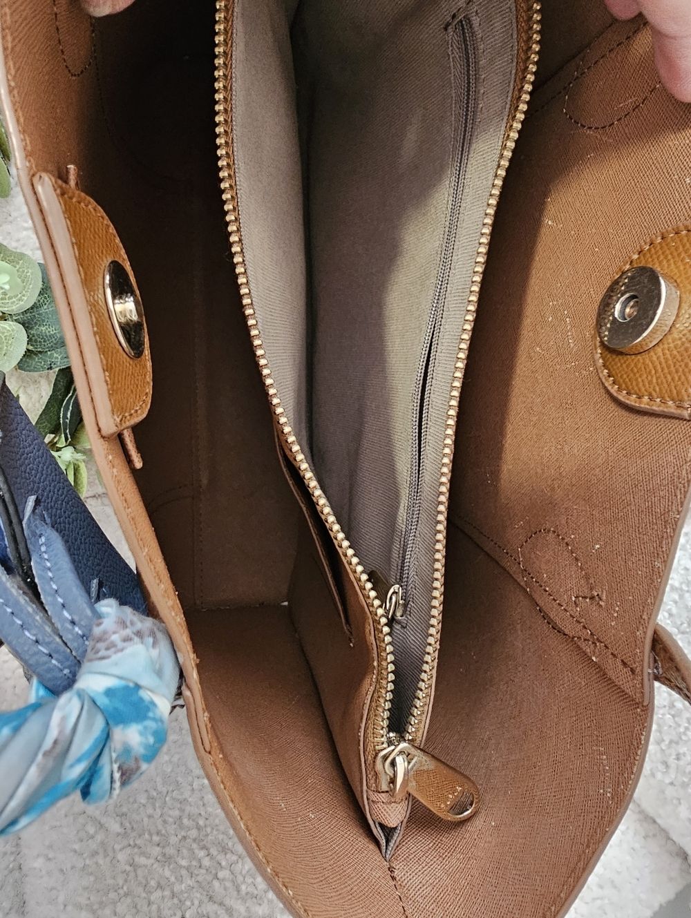 Furla Gorgeous Tote - Picture 7 of 16